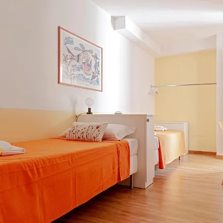 Lucky House * Livorno