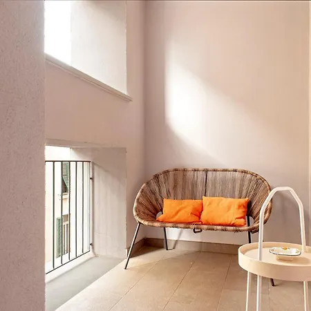 Lucky House Apartment *